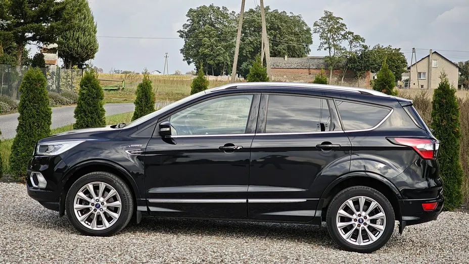 FORD Kuga -