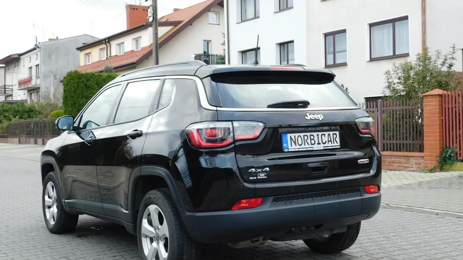 JEEP Compass -