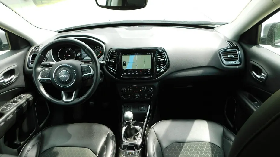 JEEP Compass -