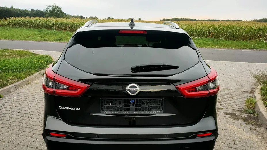 NISSAN Qashqai -
