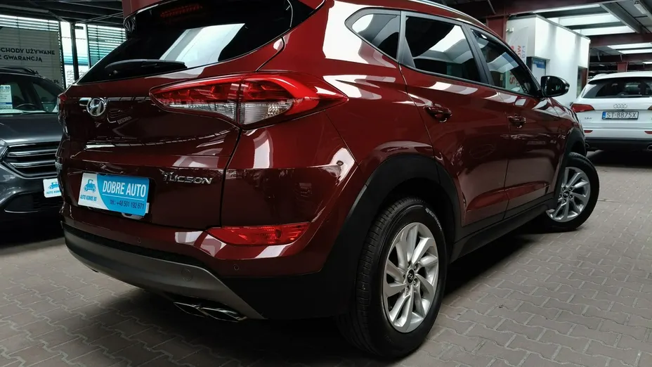 HYUNDAI Tucson -
