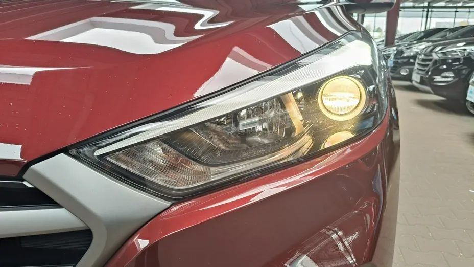 HYUNDAI Tucson -