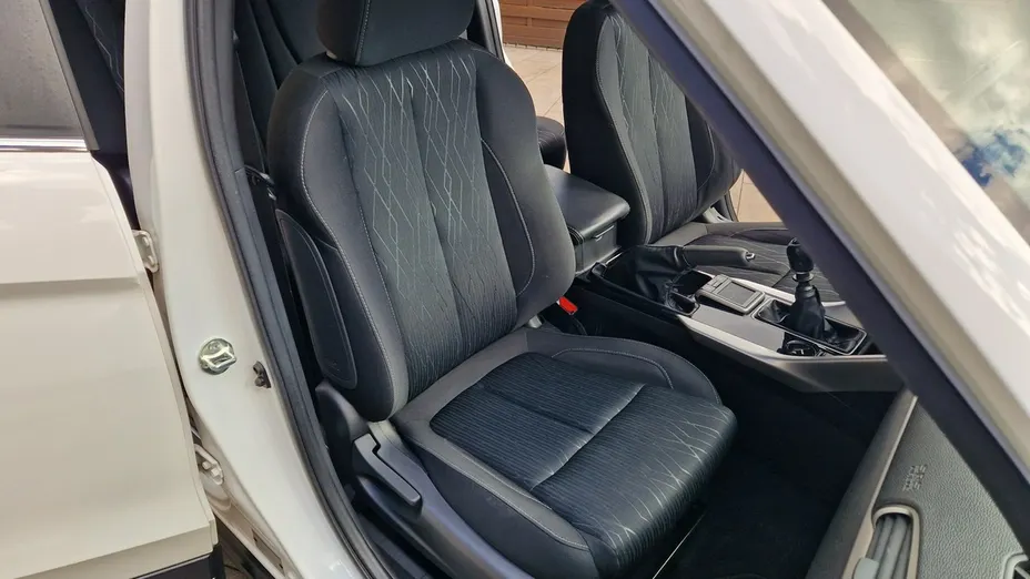 MITSUBISHI Eclipse Cross -