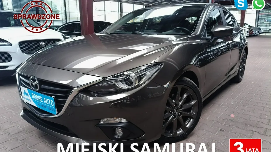 MAZDA 3 -