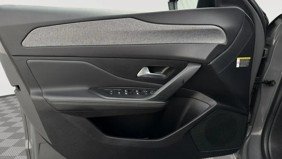 PEUGEOT 308 -