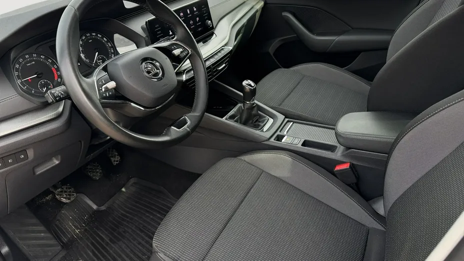 SKODA Octavia -