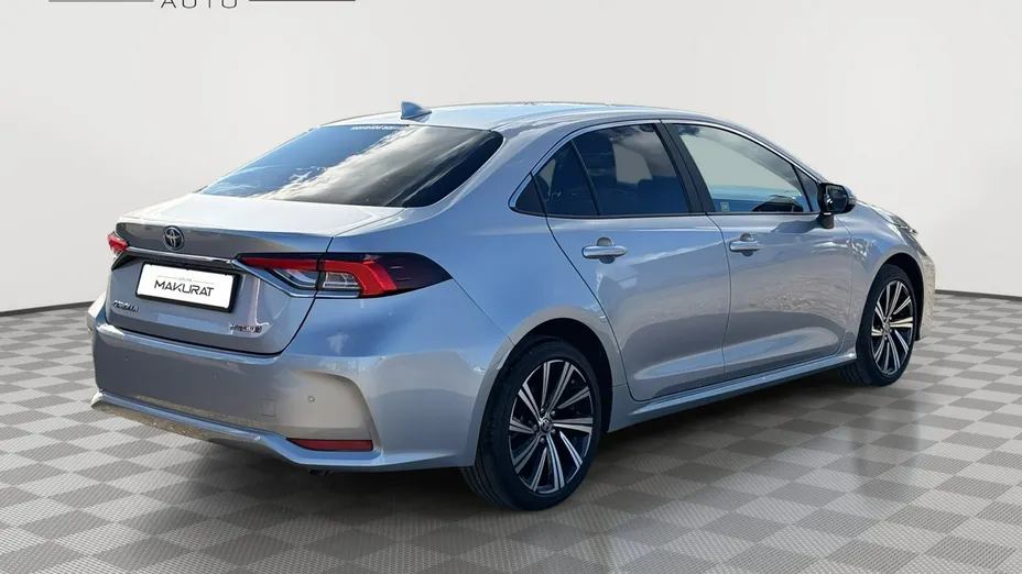 TOYOTA Corolla -