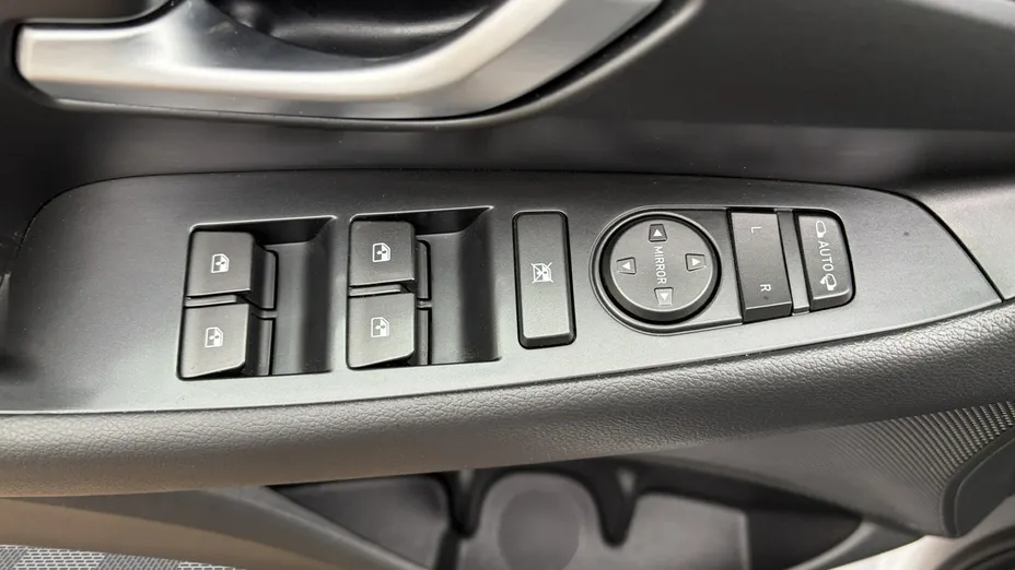 HYUNDAI i30 -