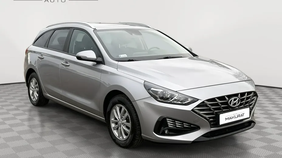 HYUNDAI i30 -