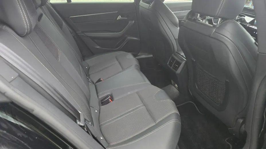 PEUGEOT 508 -