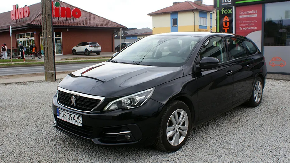 PEUGEOT 308 -