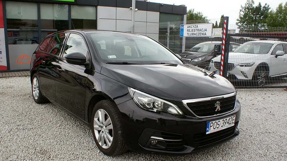 PEUGEOT 308 -