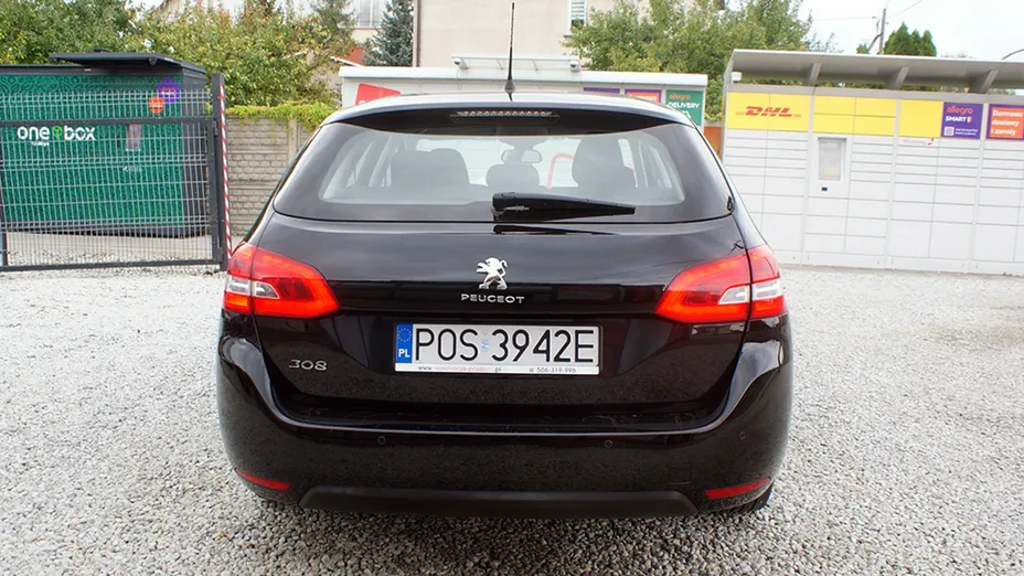 PEUGEOT 308 -