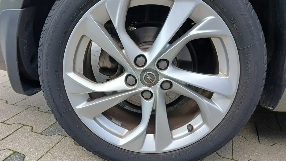 OPEL Astra -
