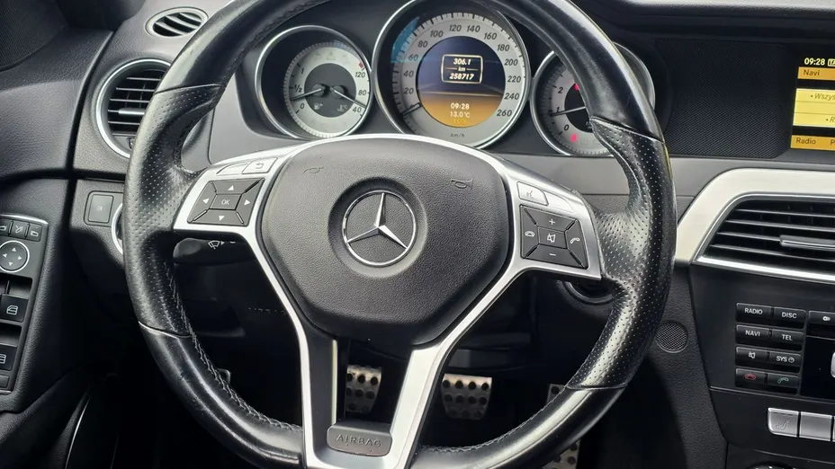 MERCEDES-BENZ C Klasa -