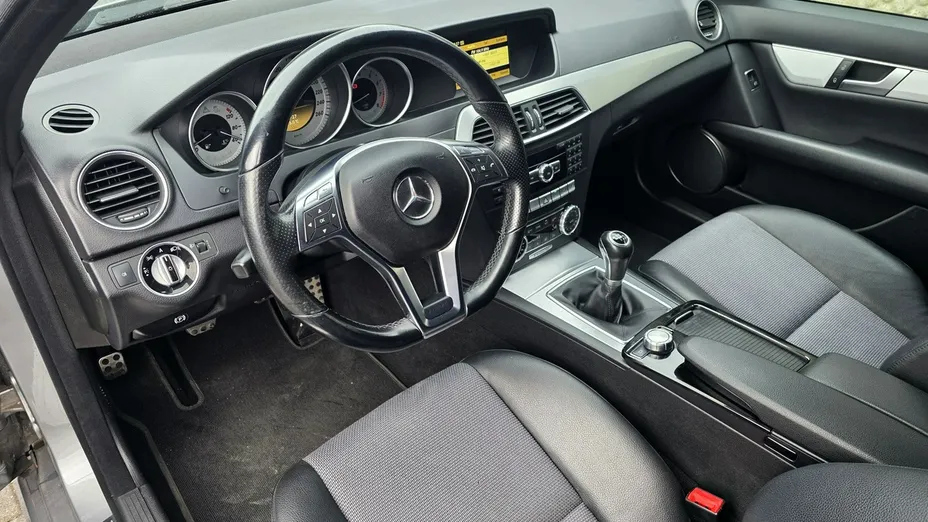 MERCEDES-BENZ C Klasa -