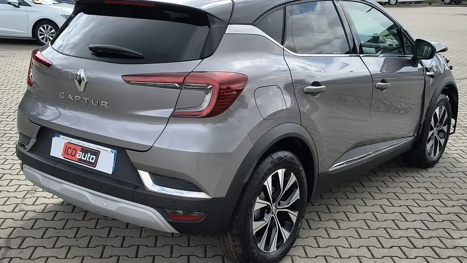 RENAULT Captur -