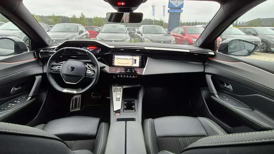 PEUGEOT 308 -