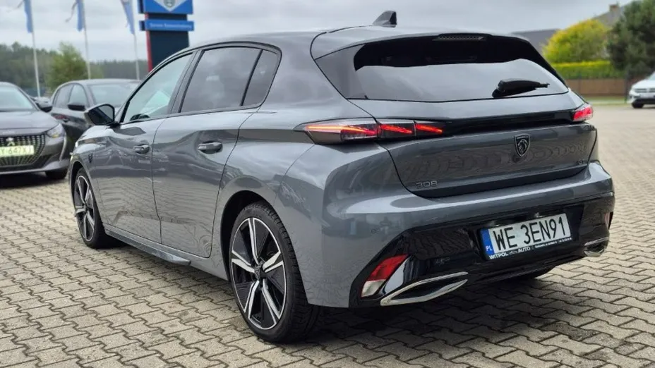 PEUGEOT 308 -