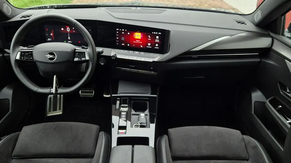OPEL Astra -