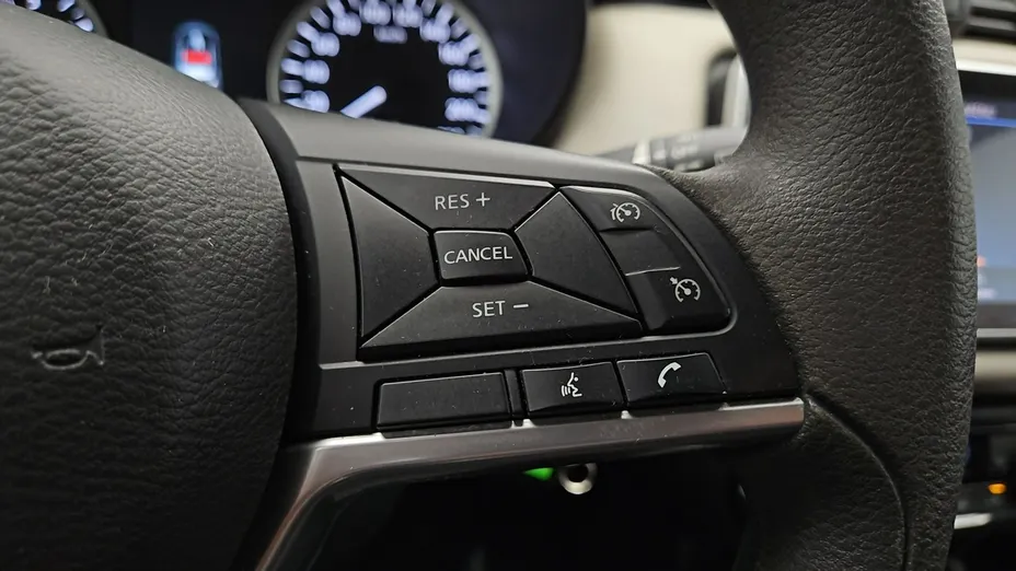 NISSAN Micra -