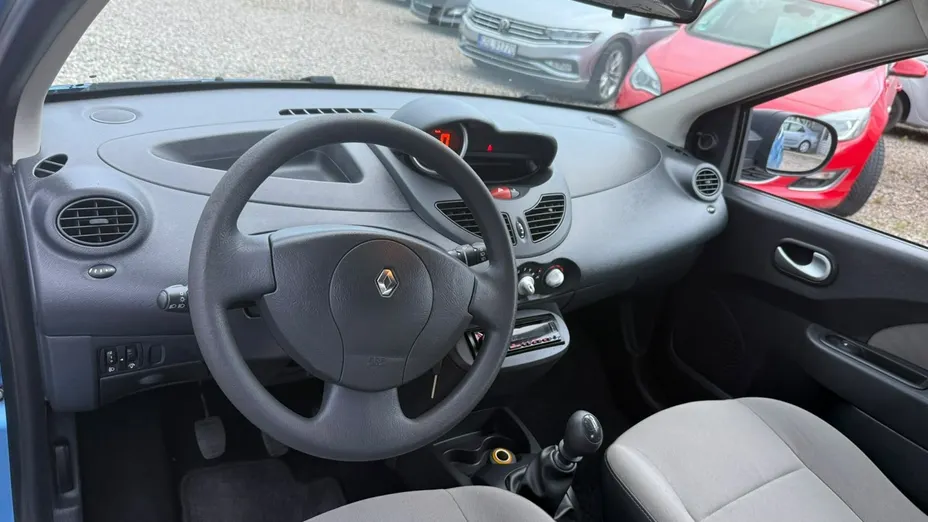 RENAULT Twingo -