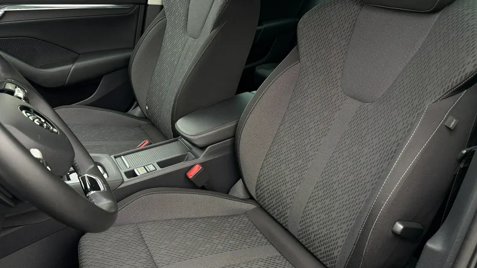SKODA Octavia -