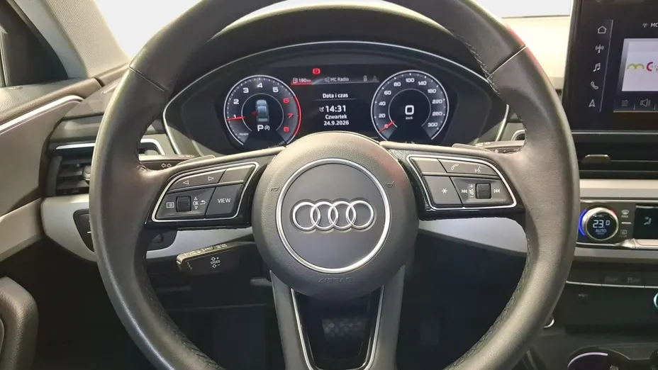 AUDI A4 -