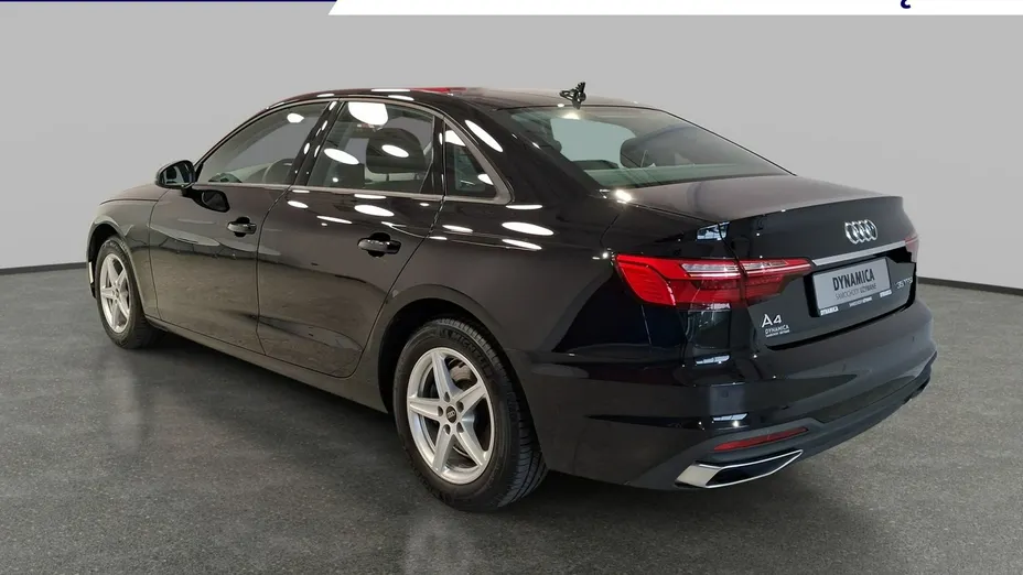 AUDI A4 -