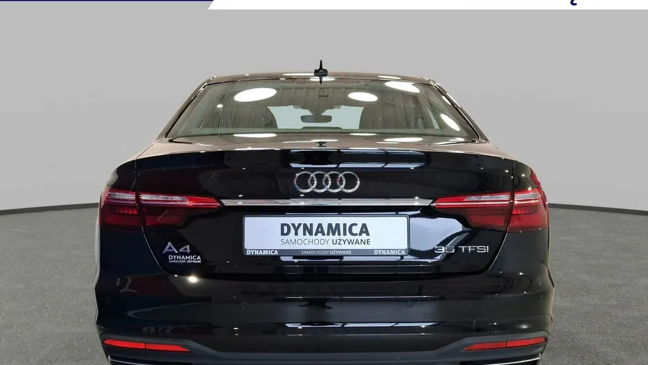 AUDI A4 -