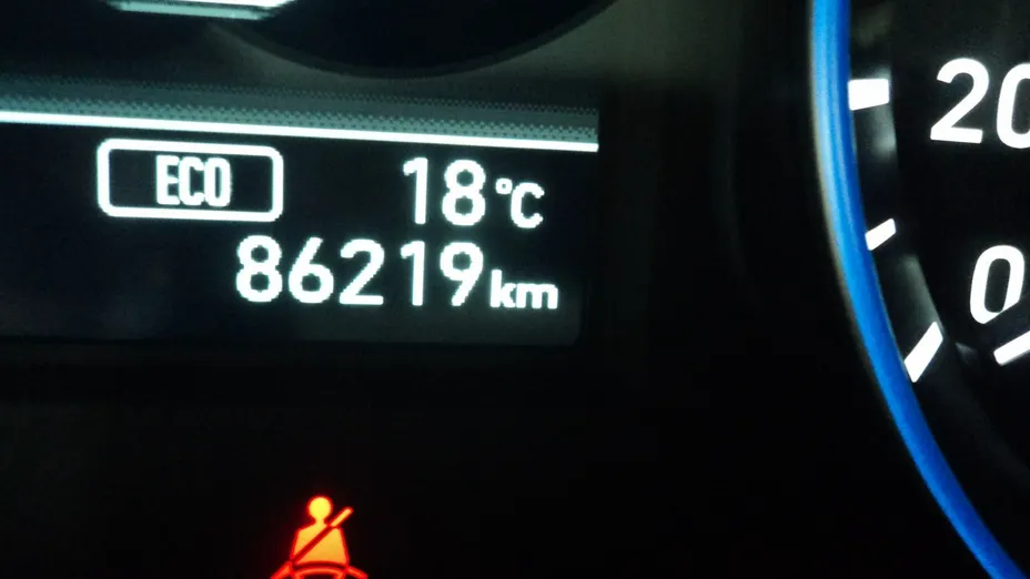 HYUNDAI Kona -