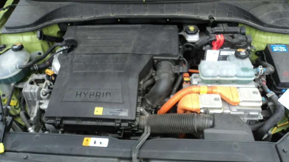 HYUNDAI Kona -