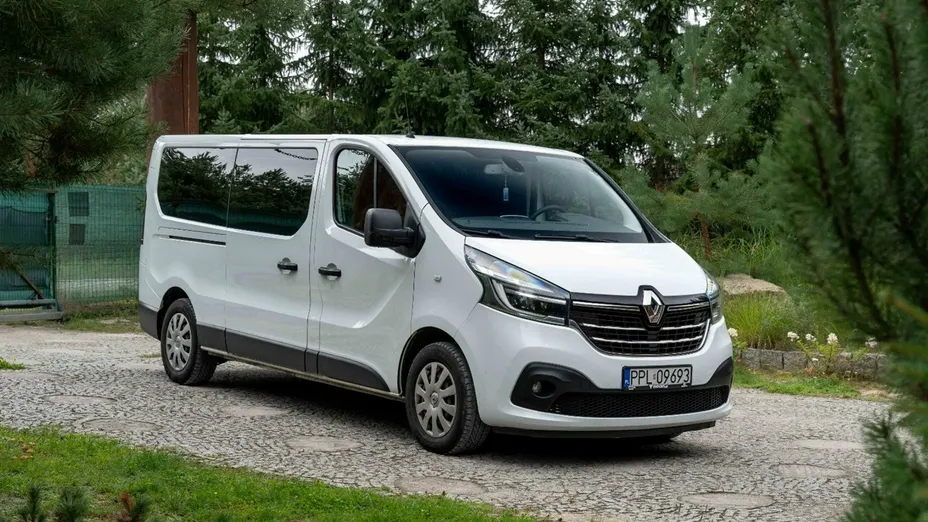 RENAULT Trafic -
