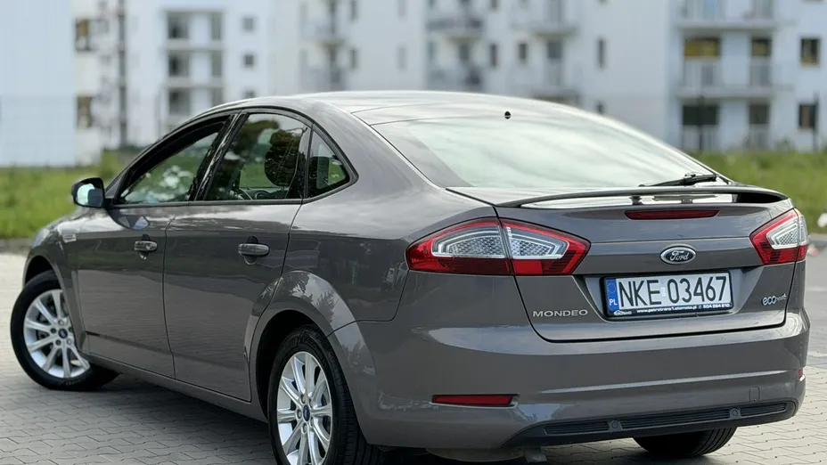 FORD Mondeo -