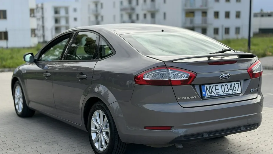 FORD Mondeo -