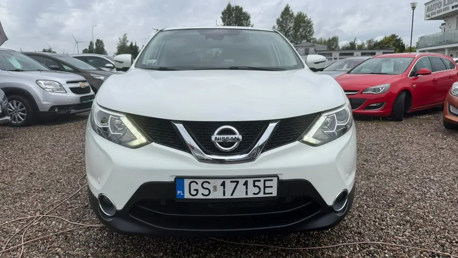 NISSAN Qashqai -