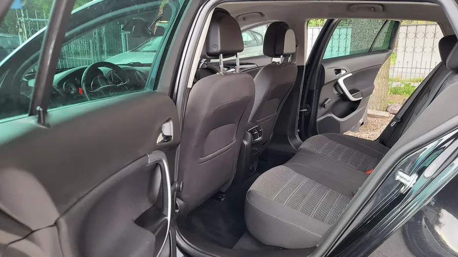 OPEL Insignia -
