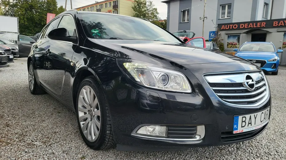 OPEL Insignia -