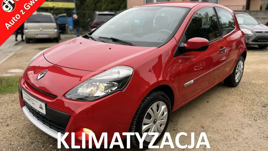 RENAULT Clio -