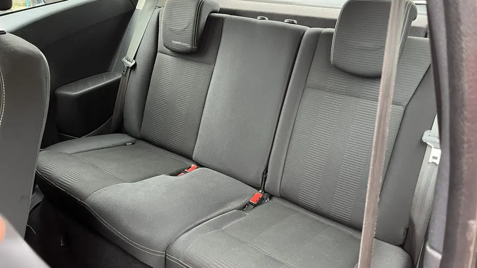 RENAULT Clio -