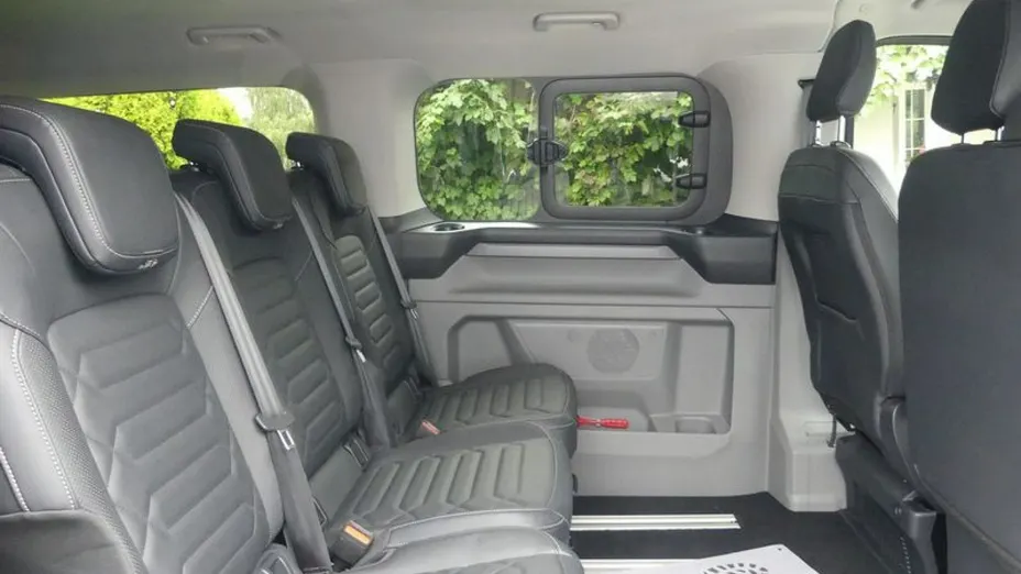 FORD Tourneo Courier -