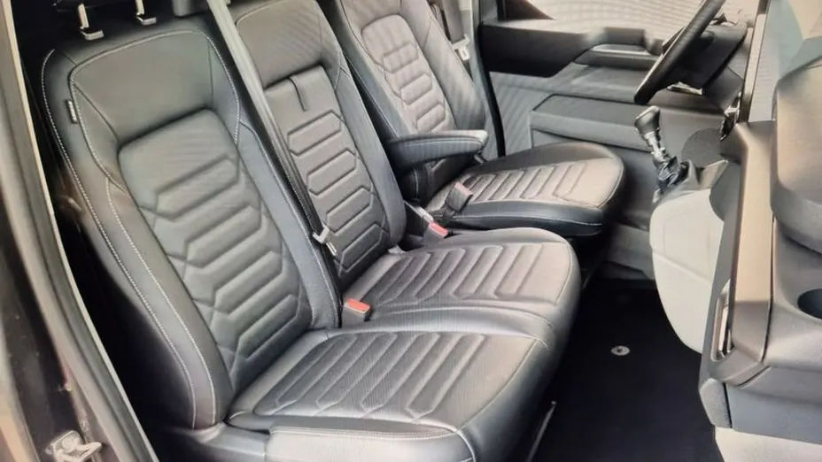 FORD Tourneo Courier -