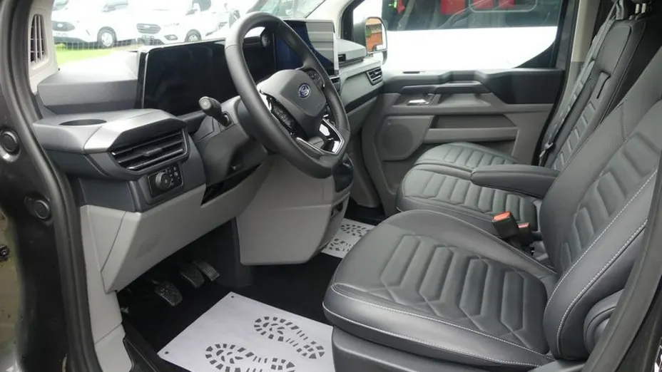 FORD Tourneo Courier -