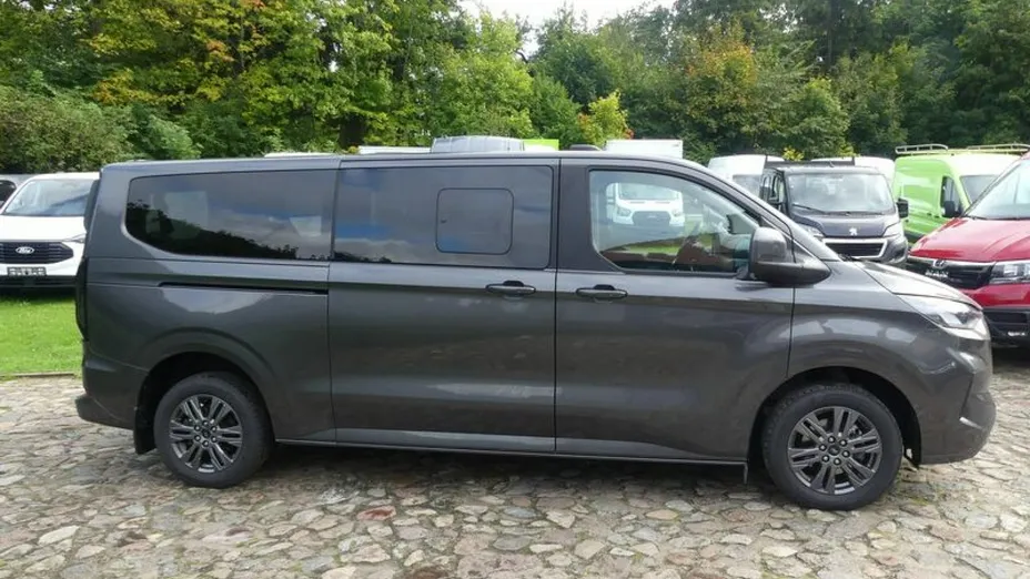 FORD Tourneo Courier -