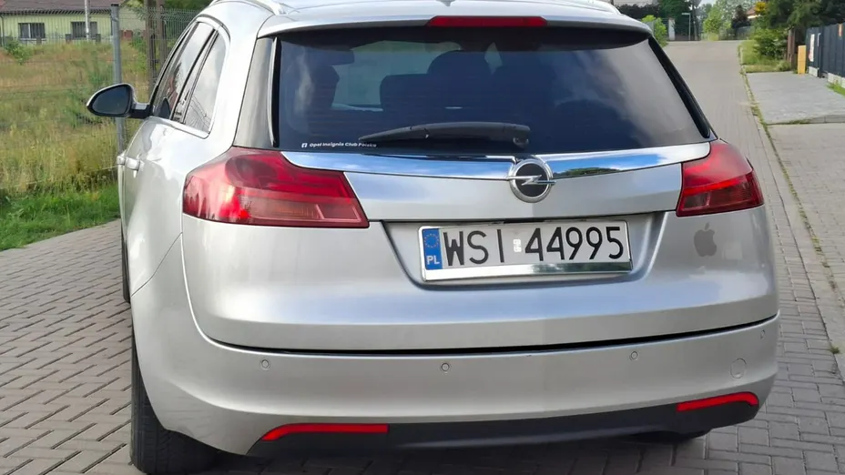 OPEL Insignia -