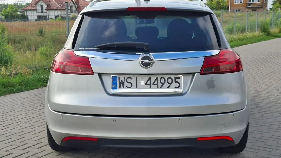 OPEL Insignia -