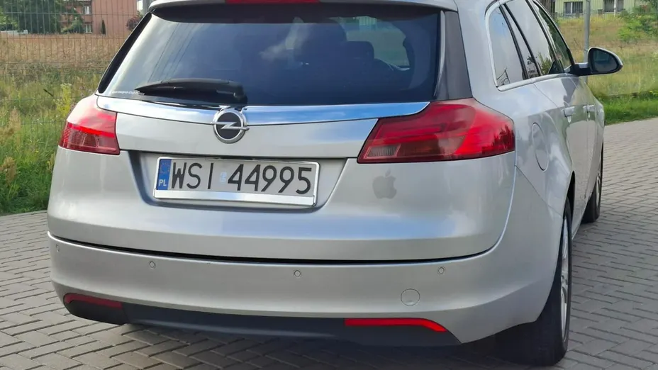 OPEL Insignia -