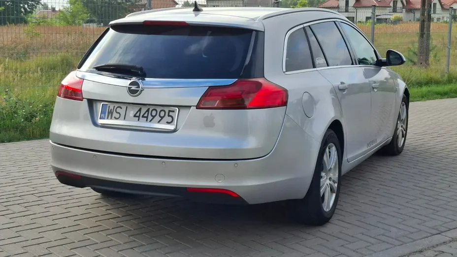 OPEL Insignia -