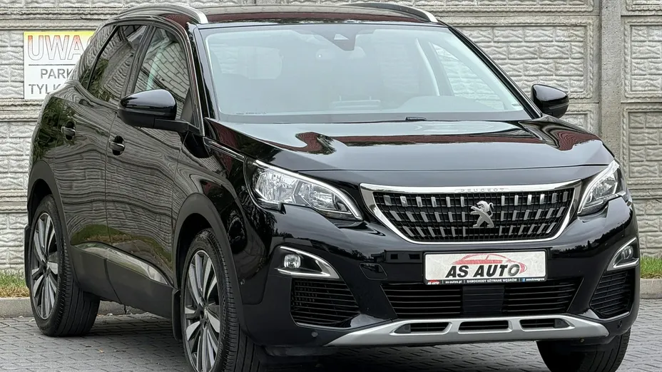 PEUGEOT 3008 -