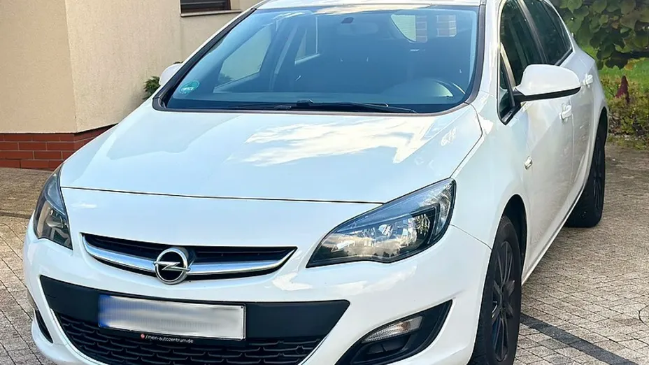 OPEL Astra -